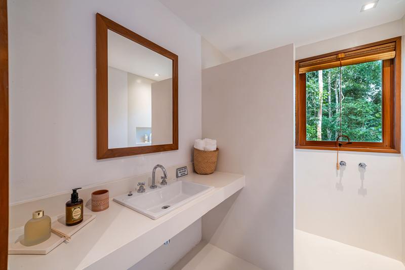CASA COM 4 SUÍTES EM CONDOMÍNIO PRÓXIMO À PRAIA DE PITINGA - foto 10