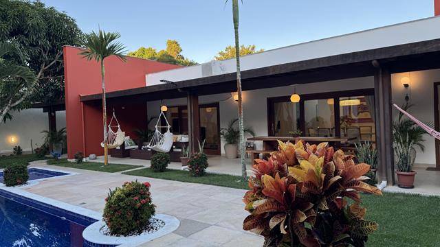 CASA COM 3 SUÍTES, PISCINA PRÓXIMO AO CENTRO DE  ARRAIAL d'AJUDA - Loteamento Parracho - Arraial d'Ajuda, Porto Seguro