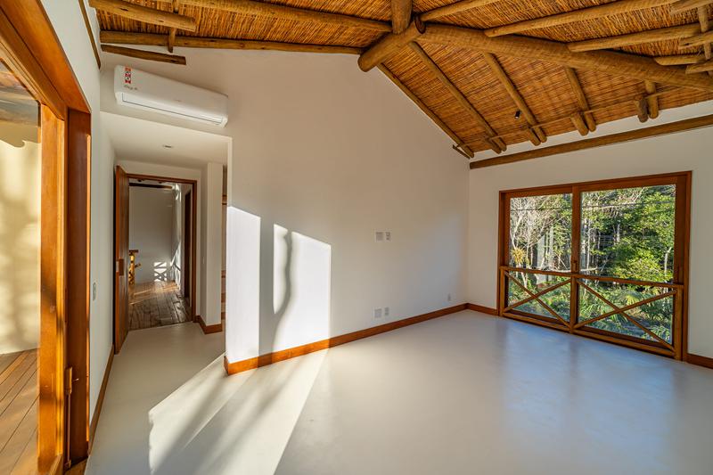 CASA COM 4 SUÍTES EM CONDOMÍNIO PRÓXIMO À PRAIA DE PITINGA - foto 12
