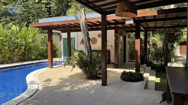 CASA LOCALIZADA A 300M DA PRAIA DE ARAÇAIPE EM ARRAIAL d'AJUDA - foto 1