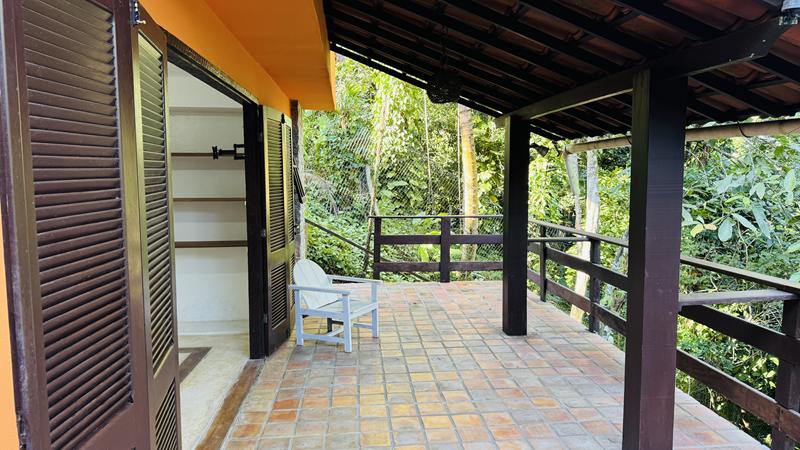 CASA LOCALIZADA NO CENTRO DE ARRAIAL d'AJUDA, INTEGRADA Á NATUREZA - foto 17