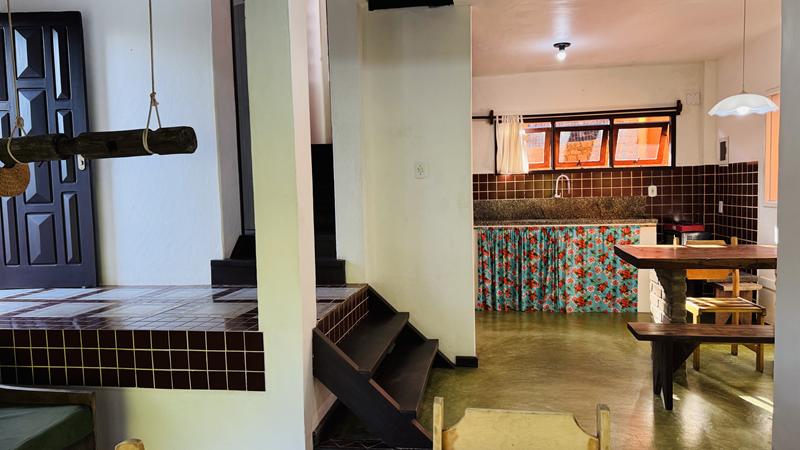 CASA LOCALIZADA NO CENTRO DE ARRAIAL d'AJUDA, INTEGRADA Á NATUREZA - foto 9